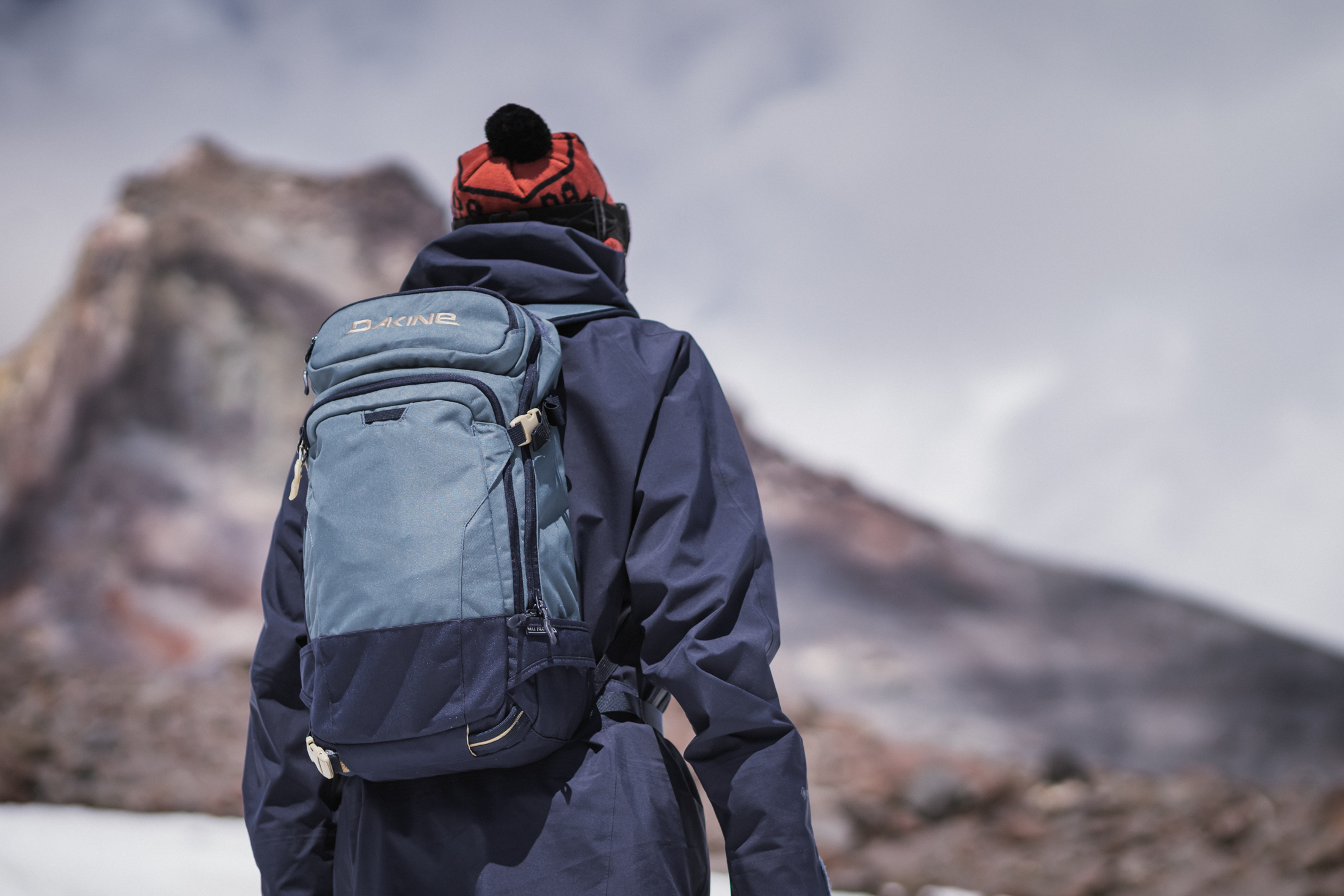 Dakine heli pro clearance 30l