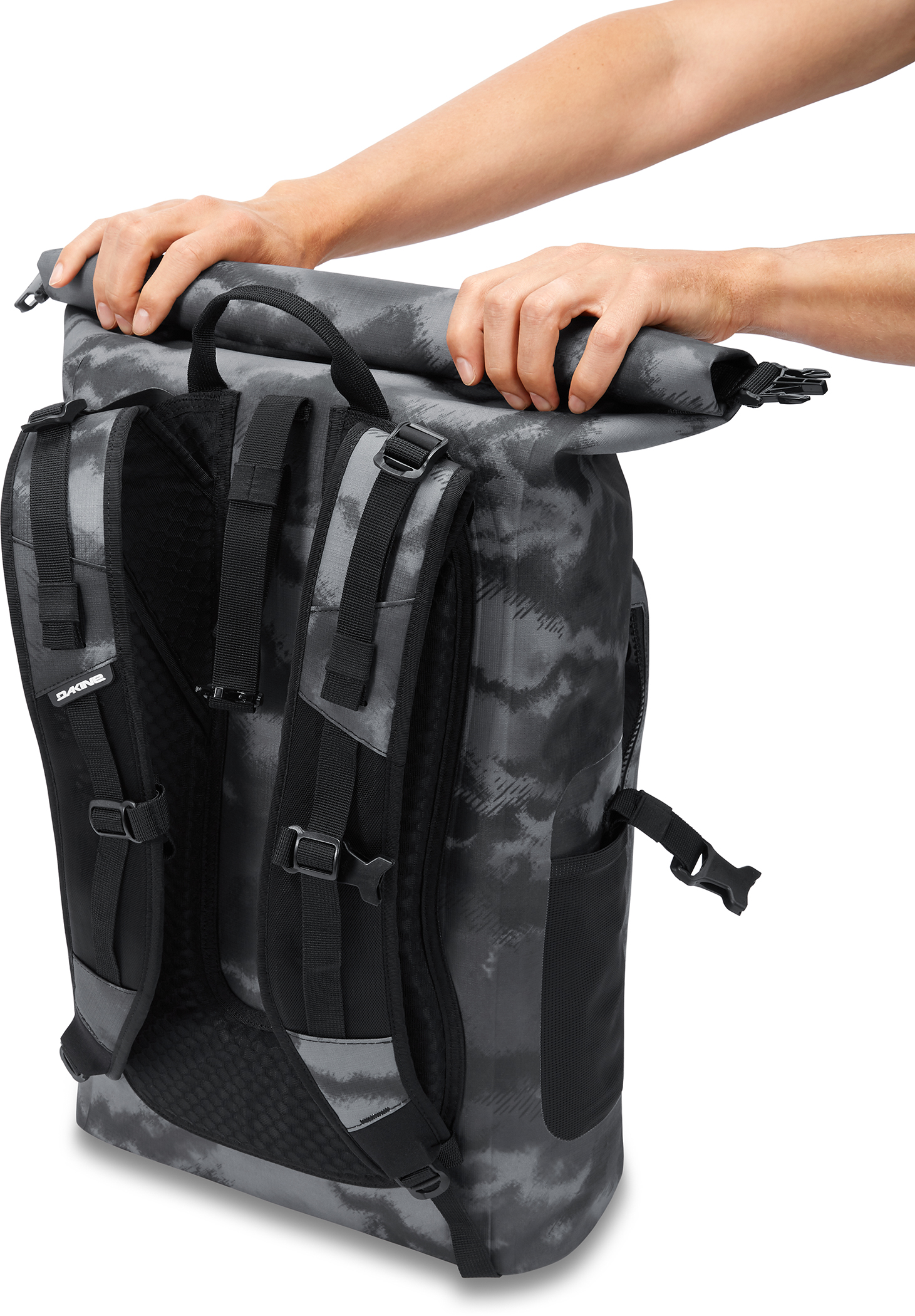 Dakine cyclone 2 clearance dry pack 36l