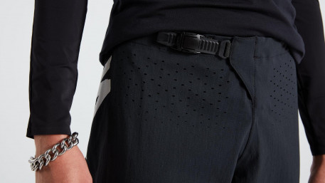 GRAVITY PANT 2025